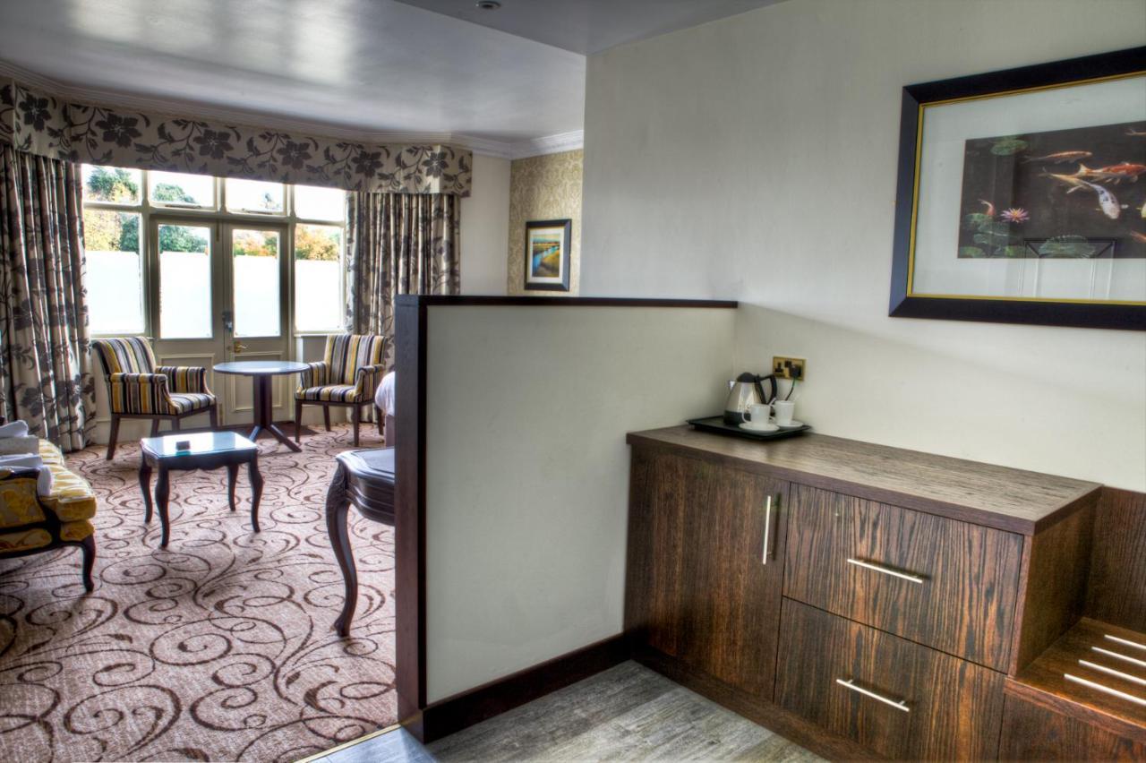 Pontlands Park Hotel Челмсфорд Екстериор снимка