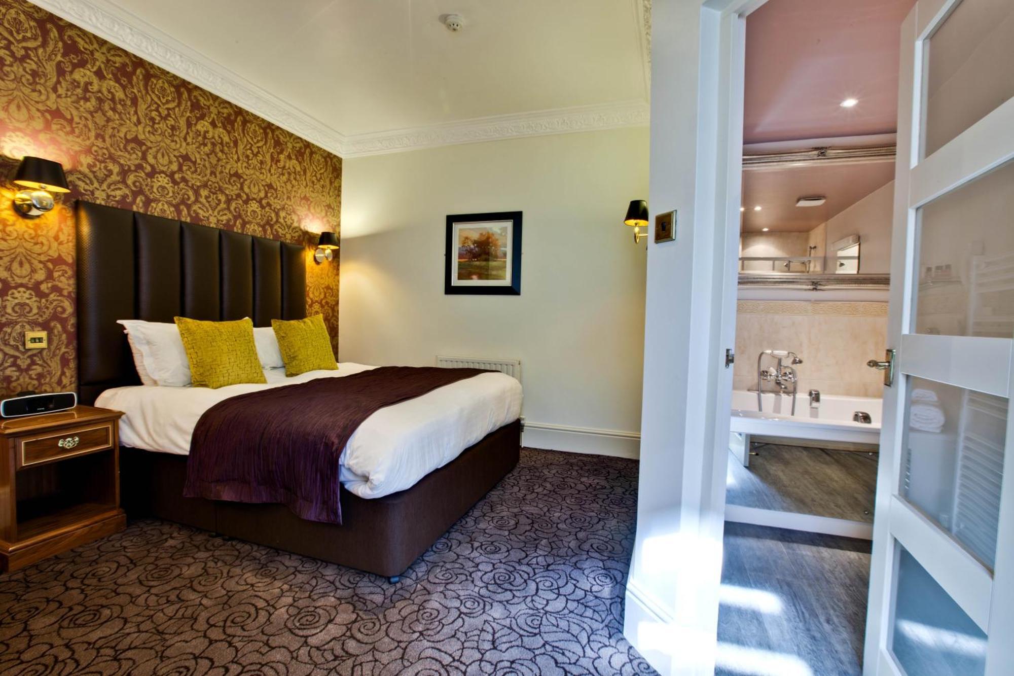 Pontlands Park Hotel Челмсфорд Екстериор снимка