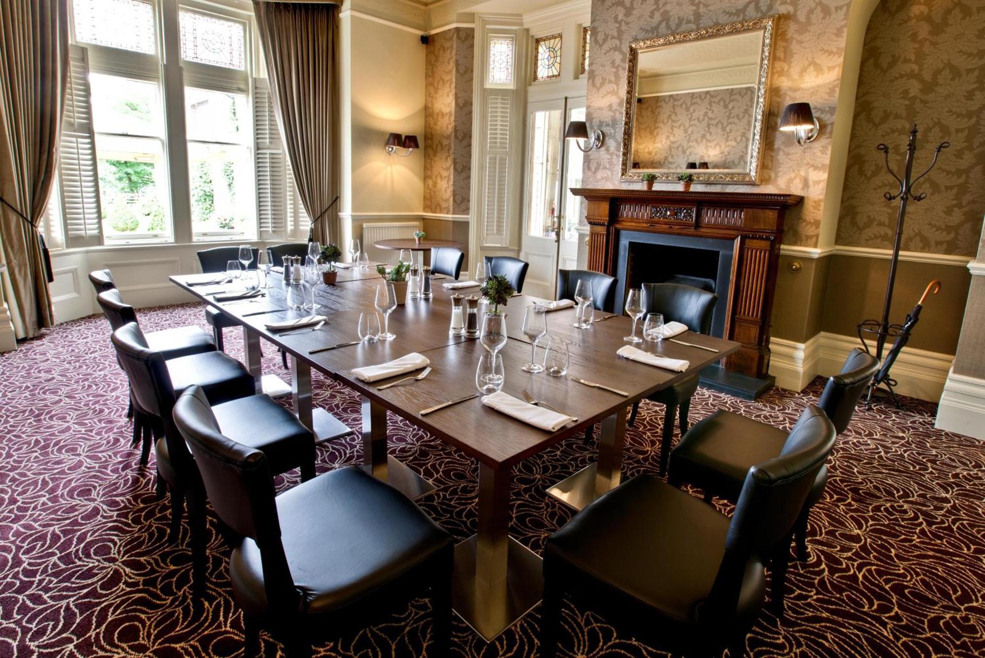Pontlands Park Hotel Челмсфорд Екстериор снимка
