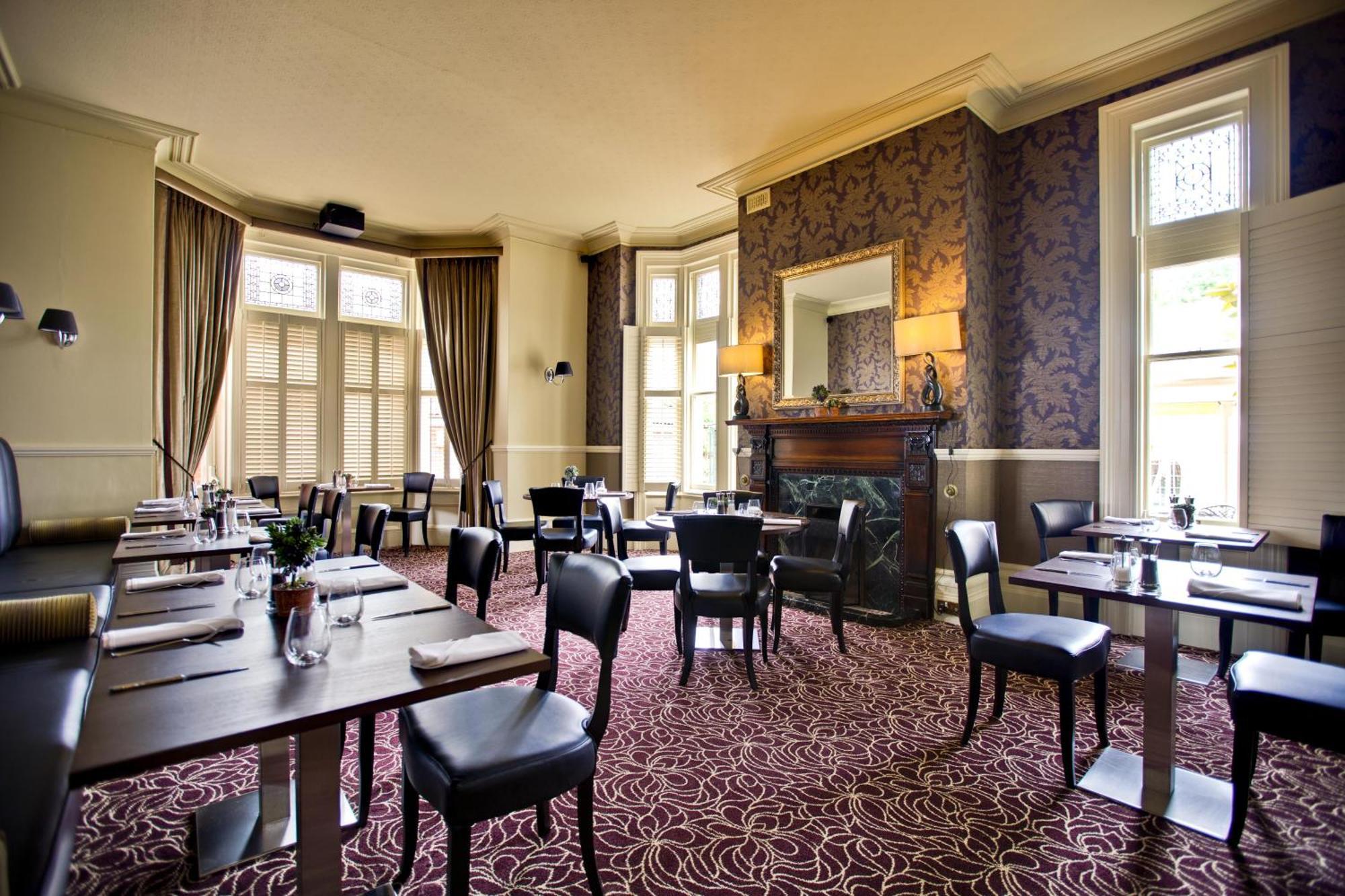 Pontlands Park Hotel Челмсфорд Екстериор снимка